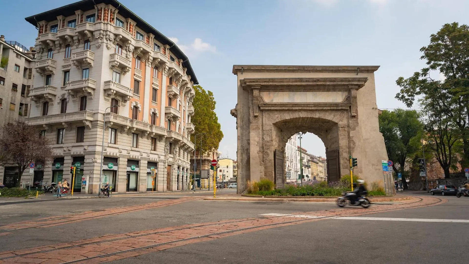 Xenia Apartments - Cozy Studio Near Duomo - Porta Romana Милан 0*,  Италия