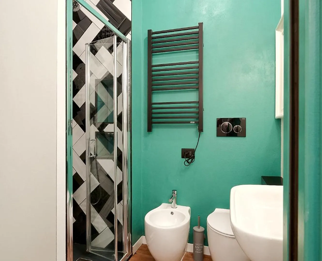 Xenia Apartments - Cozy Studio Near Duomo - Porta Romana Милан Италия
